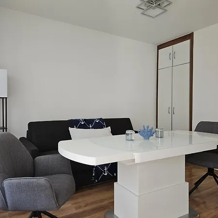 Vier Jahreszeiten Sonnenwinkel